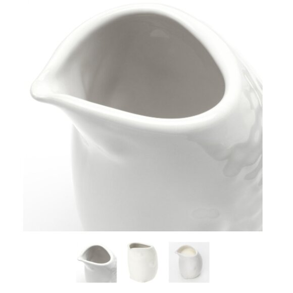 Rare IKEA Milk Jug Creamer Winter 2018 White Ceramic Penguin New Johanna… - Picture 2 of 7